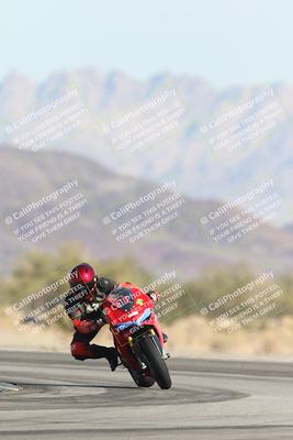 media/Nov-30-2025-TrackXperience (Sun) [[c0061d280f]]/3-Level 1/Session 2 (Turn 14)/